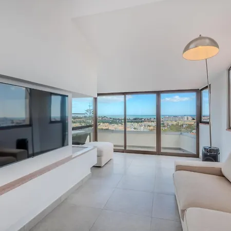 Magna By Interhome * Albufeira